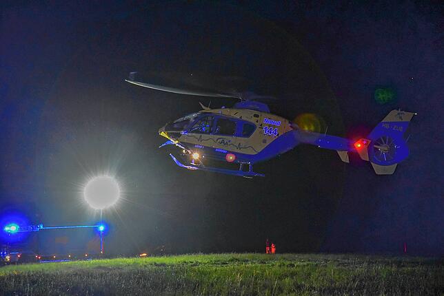 Ein Rettungshubschrauber aus der Schweiz brachte den Schwerverletzten in das Schwarzwald-Baar-Klinikum.