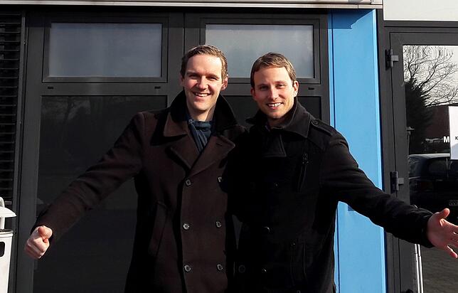 Tobias Kaiser mit seiner Studiobegleitung Peter Herrmann (34) aus München.