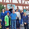 Die Organisatoren bei der Vorstellung des Programm der diesjährigen Kulturnacht vor der Alten Mühle in Markelfingen: Künstlerin Ana ...