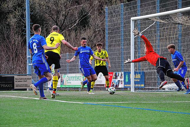 Bild 14: SV Todtmoos spielt 1:1 gegen den SV Karsau – und wir haben Fotos!
