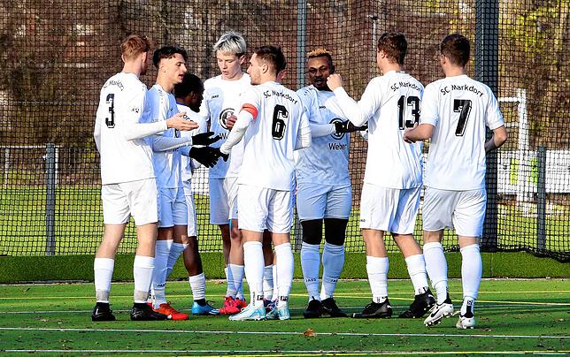 Bild 27: SC Markdorf gewinnt letztes Heimspiel 2024 mit 3:0 gegen FC Bodman-Ludwigshafen. Die besten Bilder!