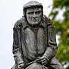 „Da wohnt man 30 Jahre in einer Stadt, und dann stellen sie einfach so etwas auf“: Martin Walser gefällt sich als Bodenseereiter nicht.