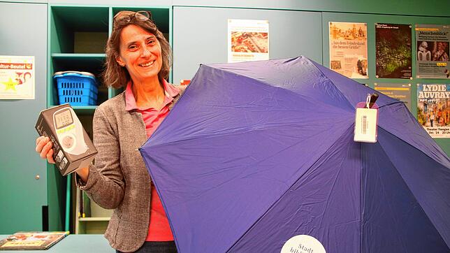 Auch die Stadtbibliotheken Waldshut-Tiengen bieten eine „Bibliothek der Dinge“ an. In Waldshut gibt es Regenschirme und ein ...