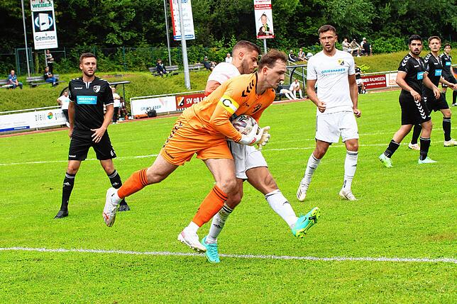 Bild 8: SV 08 Laufenburg gewinnt nach turbulentem Start mit 5:0 gegen den VfR Hausen &ndash; und wir haben Bilder!