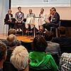 Gisela Stete, Sascha Klein, Jürgen Baur, Philipp Baumgartner und Marion Klose diskutieren im Konzil über den Klimamobilitätsplan der ...
