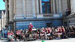 Eines der Platzkonzerte die das Orchester während seiner Tournee in Belgien gegeben hat. Bild: Verbandsjugendorchester Hochrhein