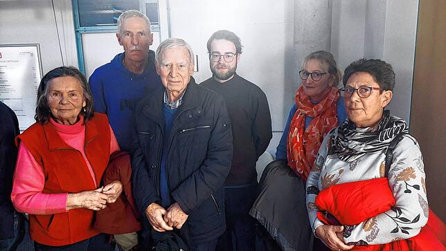 (Archivbild) Anwohner protestierten im Gestaltungsbeirat gegen die Pläne, neben ihre Häuser noch einen fünfgeschossigen Neubau zu setzen ...