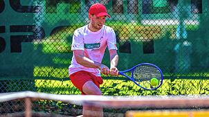 Große Stärke: Marvin Kromer spielt schon seit der Kindheit für den TC Rot-Weiß Tiengen. Begonnen hat der 27-Jährige einst beim TC ...