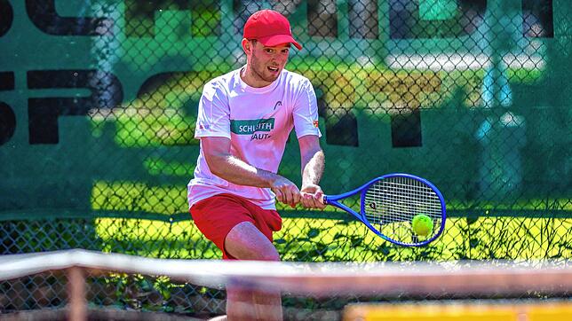 Große Stärke: Marvin Kromer spielt schon seit der Kindheit für den TC Rot-Weiß Tiengen. Begonnen hat der 27-Jährige einst beim TC ...