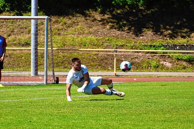 Bild 25: FC 08 Bad Säckingen zieht mit 11:0 gegen SV Albbruck in die Relegation ein &ndash; und wir haben Bilder!