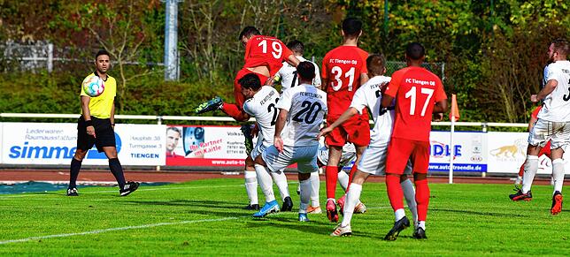 Bild 23: FC Tiengen 08 besiegt den FC Wittlingen mit 6:2 &ndash; und wir haben Bilder!