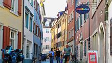 Hier ratterten früher die Kutschen in die Stadt: Heute ist die Rheingasse ein verträumtes Konstanzer Gässchen.