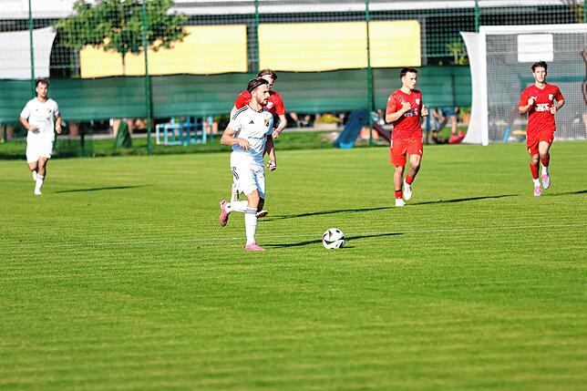 Bild 36: SV 08 Laufenburg besiegt den TuS Binzen mit 7:2 und zieht in die zweite Runde ein – wir haben Fotos!