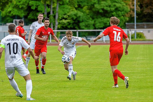 Bild 13: SV 08 Laufenburg besiegt den TuS Binzen mit 5:2 – und wir haben Fotos!