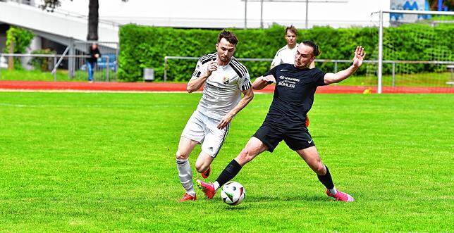 Bild 8: SG FC Wehr/Brennet siegt 8:0 gegen die U23 des SV 08 Laufenburg – und wir haben Bilder!