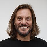 „Es ist ein ganz außergewöhnliches Projekt weit außerhalb der Norm“, erklärt Heiner Raschhofer, Gründer und Inhaber der ...