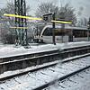 Ein SBB-Zug wartet im Bahnhof Erzingen (aufgenommen am Donnerstag, 30. November) Aktuell geht auf dem Netz Klettgau ...