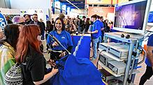 Schlüsselloch-Technologien selbst ausprobieren – auch das gibt es bei der Jobs for Future, die Mitte März mit gut 300 Ausstellern wieder ...