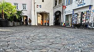 Der Pflasterbelag am Unteren Tor in Waldshut wird ab 24. März saniert.