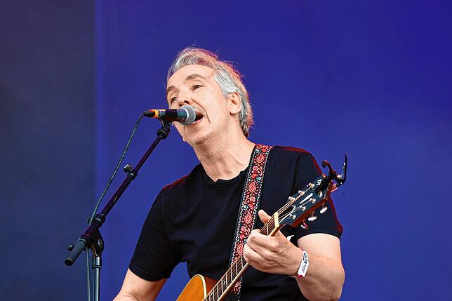 Bild 19: Olli Schulz & Band auf dem Southside Festival: Sehen Sie hier die Bilder