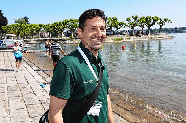 Bild 21: In der Nussschale durch den Konstanzer Trichter? Die Einbaum-Regatta lockt Besucher an (Teil 2)