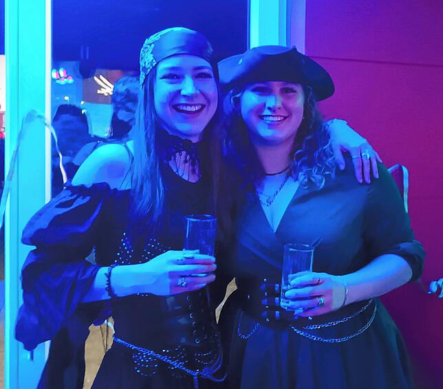 Bild 7: Waldshut: Frauen feiern ausgelassen bei der unvergesslichen Frauenfasnacht – Bilder hier!