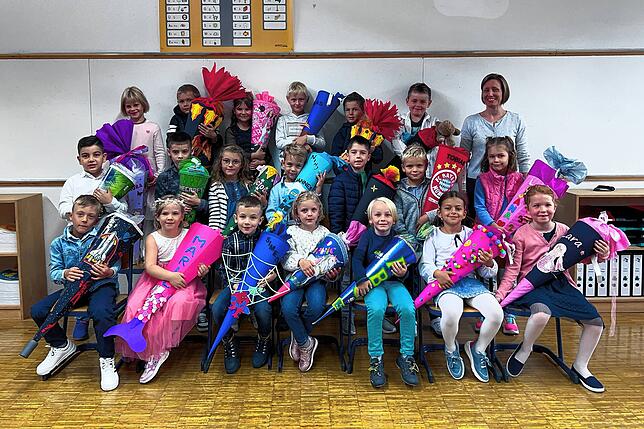 20 Jungen und Mädchen wurden in die Klasse 1a der Gemeinschaftsschule Rheintal, Standort Hohentengen, eingeschult. Klassenlehrerin ist ...
