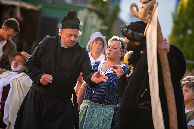 Bild 1: Bilder vom Sommertheater: &bdquo;Stetten dem Himmel so nah&ldquo;