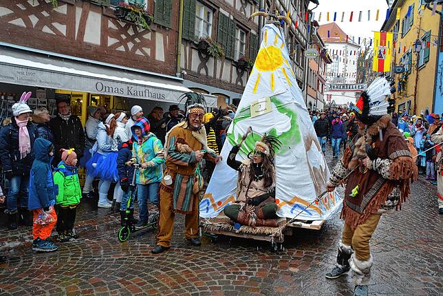 Meersburger Stadtindianer 2018: die &bdquo;Schuhkonen&ldquo; der Familien Schucker, Brugger, Fischer & Co.