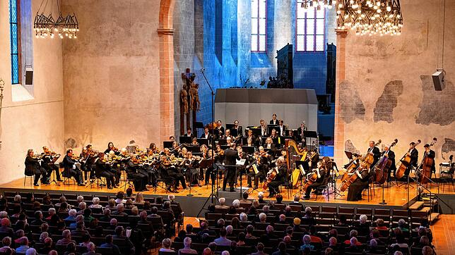 Das VS-Sinfonieorchester eröffnet im Villinger Franziskaner-Konzerthaus das Jahr 2023 am 1. Januar. Bild. Hans-Jürgen Götz