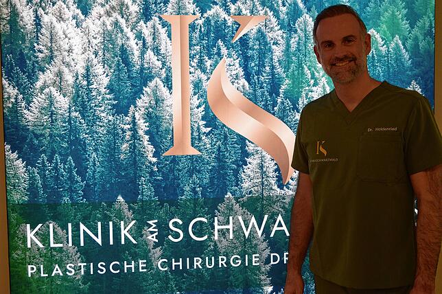 Seit dem 1. Juli im obersten Stock des Ärztehauses in Lauchringen: Die Klinik am Schwarzwald für plastische Chirurgie mit dem ...