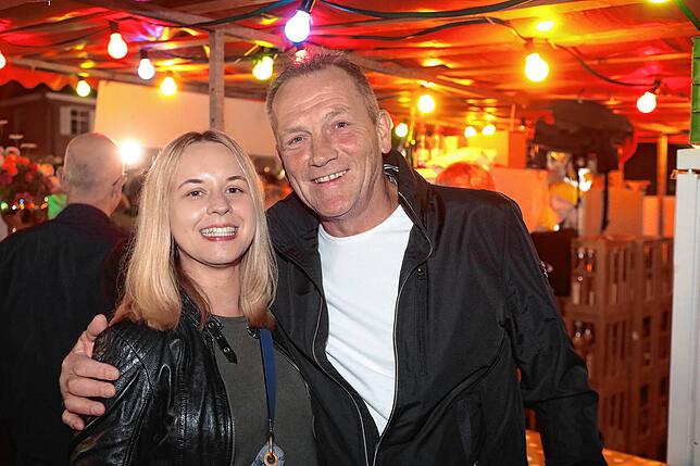 Bild 14: Konstanzer Weinfest 2025: Am letzten Abend gehen die Lichter aus