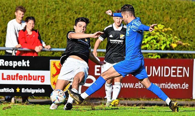 Bild 24: SV 08 Laufenburg gewinnt gegen den SV Weil mit 4:0 &ndash; und wir haben Bilder!