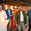 Neues Caterer-Team im Milchwerk: Standortleiter David Schoof (links) mit Geschäftsführer Hans Fetscher (Zweiter von rechts) und ...