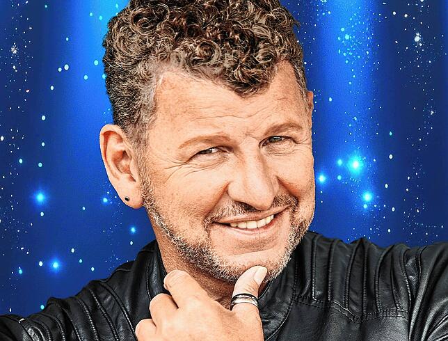 Semino Rossi zählt zu den bekanntesten Schlagerstars in Deutschland. Im Winter 2024 trat er in der Stadthalle Singen auf.