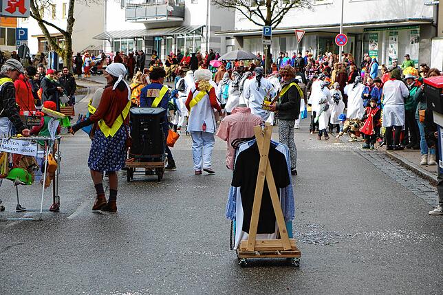 Bild 13: Narrensamen zeigt sich am Kinder- und Familienumzug &ndash; Teil 1. Wir haben Bilder.