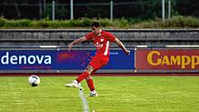 Der hat gepasst: Mit dem Pausenpfiff traf Daniel Guznenko vom FC Tiengen 08 zur 1:0-Führung gegen den FSV Rheinfelden.
