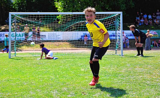 Bild 3: Kleine Kicker ganz groß! Unsere große Bildergalerie vom Grundschulturnier in Radolfzell – Teil 2!