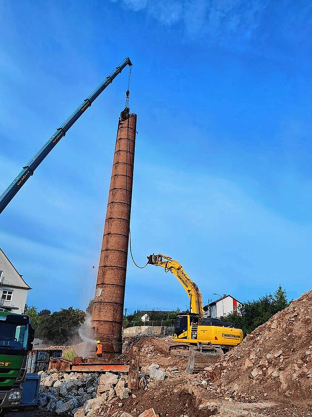 Bild 11: Wehra-Areal in Wehr: So verschwindet der Schornstein
