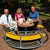 Königsfelds Bürgermeister Fritz Link (von links), Sonja Schumacher von der Tourist-Info Königsfeld und Mönchweilers Bürgermeister Rudolf ...