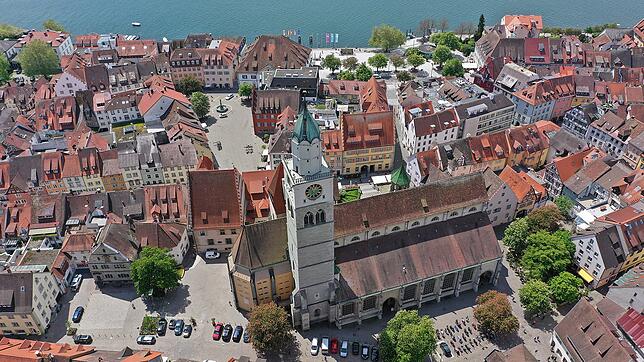 Bild : Wo soll das Stadtjubliäum gefeiert werden? Pfarrer Bernd Walter plädiert für das Münster