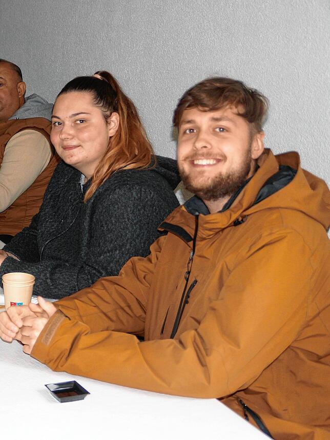 Sie hatten Spaß am Nachbarschaftstreffen mit regem Austausch der Bewohner: Michelle Nüchter und Dennis Funke.