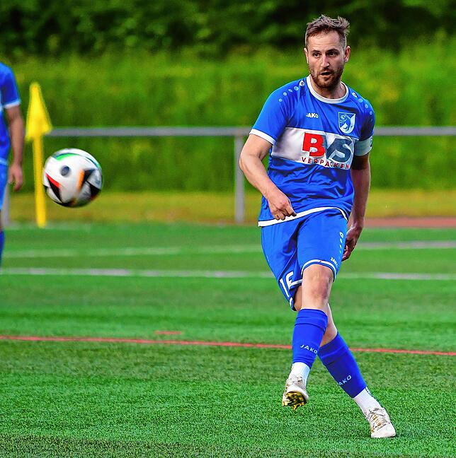 Strippenzieher im Mittelfeld: Felix Uhl vom FC Erzingen wurde mit insgesamt 16 Stimmen zum besten Mittelfeldspieler der Liga gewählt. ...