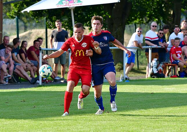 Bild 29: FC Schlüchttal siegt mit 4:2 beim FC Wallbach &ndash; und wir haben Bilder!