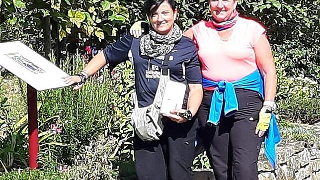 Margarete Lenz (links) und Susi Schubert waren fünf Tage auf dem Hildegard von Bingen Pilgerwanderweg unterwegs. Bild: privat