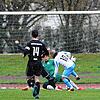 Das 1:1 durch Esad Plavci für Anadolu Radolfzell. Am Ende aber gewann der SC Konstanz-Wollmatingen (Markus Hain und Torhüter Philipp ...