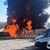 Bei einem Feuer auf dem Gelände einer Gemüsebaufirma in Villigen entstand am Sonntagnachmittag erheblicher Schaden.
