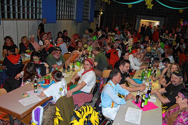 Bild 33: Die schönsten Bilder vom Bunten Abend des Narrenvereins Lienheim