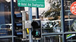 Hier könnte auch ein Kappedeschle stehen: Wäre es nach den Narren gegangen, wäre aus der Ampel an der Kreuzung zwischen Schützen-, ...