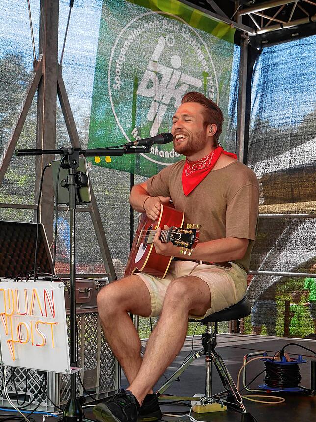 Bild 6: Hier sind die besten Bilder vom Badmattenfest in Bad Säckingen